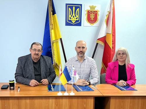 Від ремонту ліцею до водопостачання: Метінвест підписав з Карпівською громадою на Криворіжжі меморандум про співпрацю