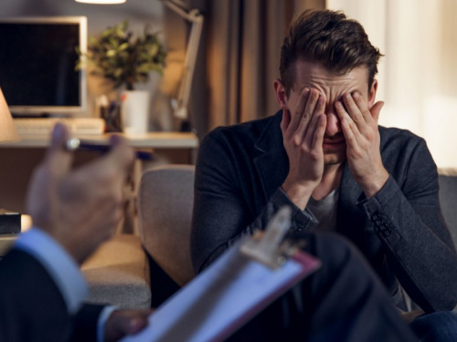 Чоловічі страхи, про які не прийнято говорити - фото з відкритих джерел