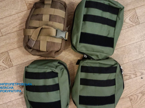 Розікрали військові аптечки: у Кривому Розі судитимуть головну лікарку та чиновника 