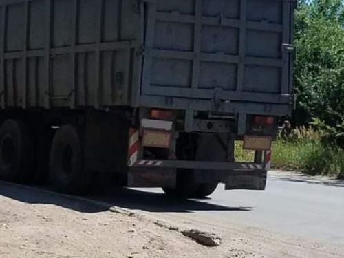 В Кривом Роге продолжают останавливать машины, загруженные металлоломом (ФОТО)