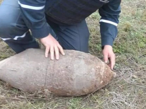 Привет из прошлого: под Кривым Рогом выявили авиабомбу (фото)