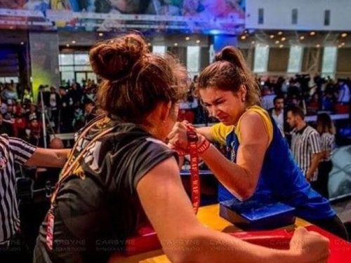 Криворожанка стала бронзовой чемпионкой мира по армрестлингу (фото)