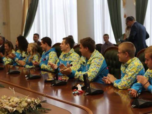 Криворожского спортсмена, призера III Юношеских Олимпийских Игр, наградили в Днепре