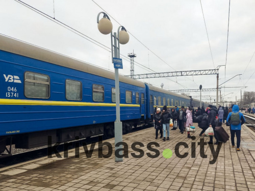 Скільки переселенців прихистила криворізька громада: як підтримують і забезпечують