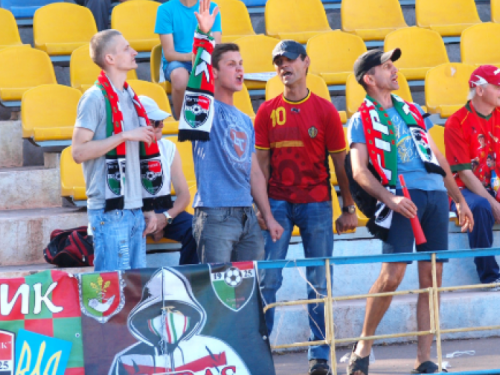 Футбол в Кривом Роге: «Горняк» победил горностаевский «Мир» (ФОТО)