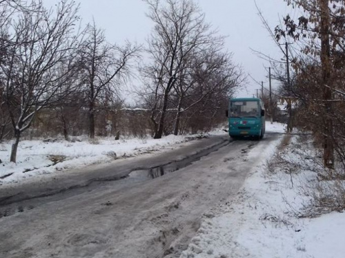 В Кривом Роге водовод оставил жителей Рахмановки без транспорта