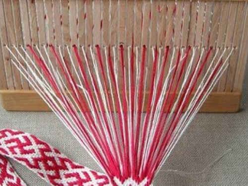 В музее Кривого Рога пройдет мастер-класс по ручному ткачеству национальных поясов