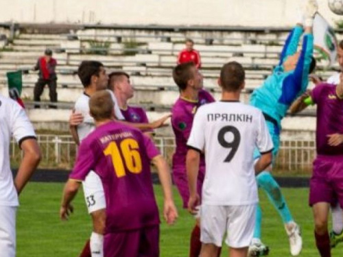 «Горняк» из Кривого Рога на выезде переиграл «Никополь» (ФОТО)