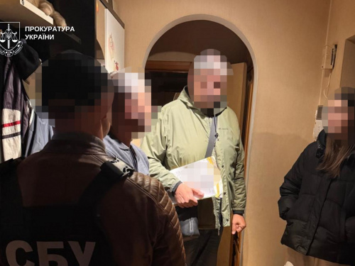 Фіктивні дорожні роботи та збитки бюджету: на Дніпропетровщині підрядника судитимуть за махінації