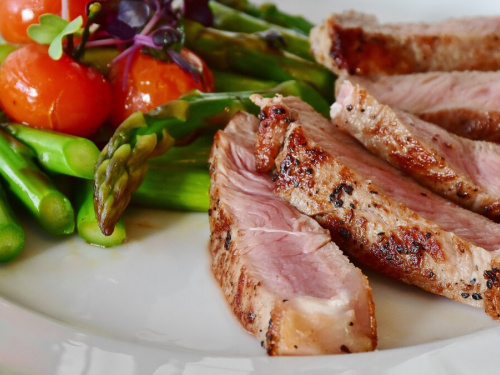 Ніжна свинина в маринаді - фото з відкритих джерел