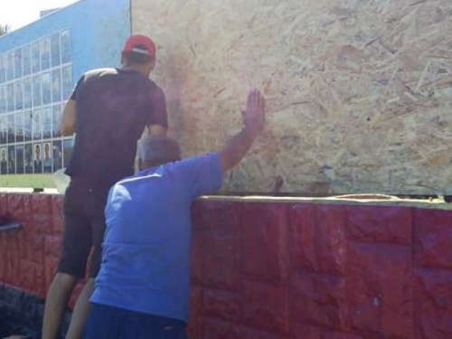 В Кривом Роге удлинили стелу с фотографиями погибших в АТО жителей Кривого Рога (фото)