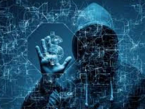 Киберполиция вычислила юного криворожского хакера с поддельными документами и пистолетом