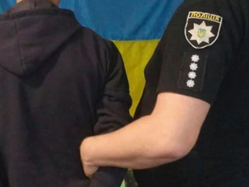 В Кривом Роге правоохранители задержали мужчину, который надругался над Государственным Флагом