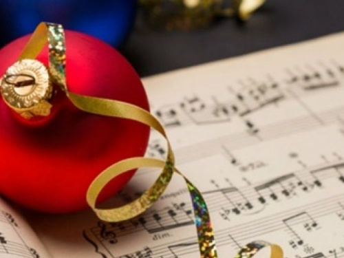 Ценителей музыки в Кривом Роге ожидают зимние концерты: музучилище начало традиционную серию "Рождественских вечеров"