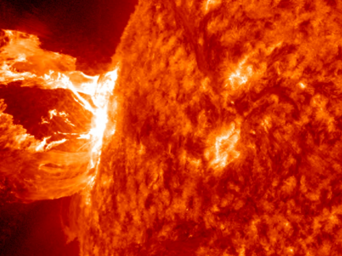 Земля під ударом Сонця: чим небезпечний рідкісний радіаційний шторм - фото з відкритих джерел