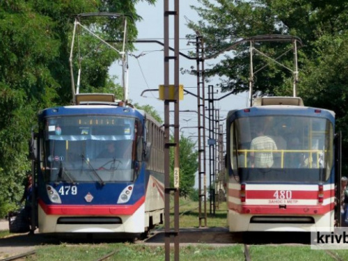 Трамвай №1 курсуватиме за зміненим розкладом: свіжі новини про рух транспорту у Кривому Розі