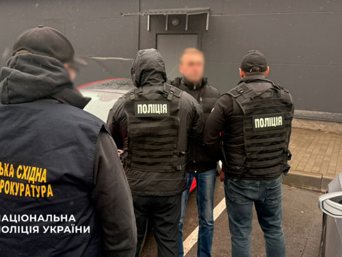 Без черги не вдалося: у Кривому Розі викрили схему продажу іспитів