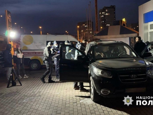 Не повернув борг: на Дніпропетровщині чоловіка вбили ударом сокири