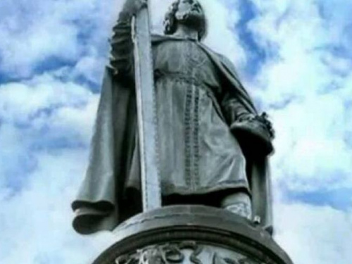 Криворожанам на заметку: завтра отмечают День крещения Киевской Руси