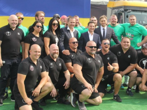 Криворожский атлет принял участие в турнире "Богатырские игры" (фото)