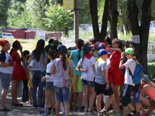 Родители школьников Кривого Рога поделились впечатлениями от пришкольных лагерей