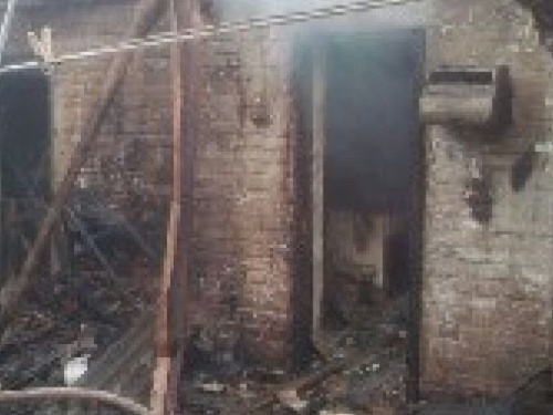 В Кривом Роге при пожаре пострадал пожилой мужчина (фото)