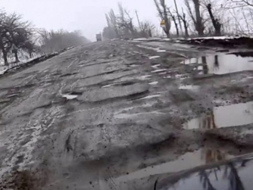 Страшно не доехать: в сети опубликовали видео, как водители добираются от Казанки до Кривого Рога (видео)
