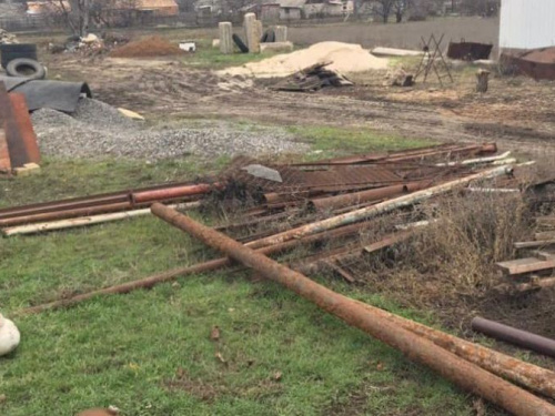 В Кривом Роге полиция прикрыла незаконную точку приема металлолома