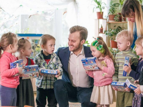 Нардеп из Кривого Рога контролирует утепление детских садов своего округа (фото)