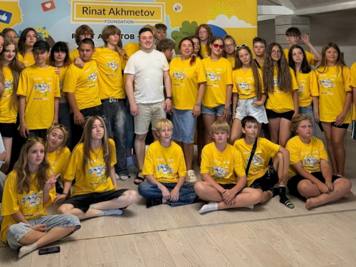 Як працює штучний інтелект: у «Блогер Кемпі» відбувся тренінг від експерта Metinvest Digital
