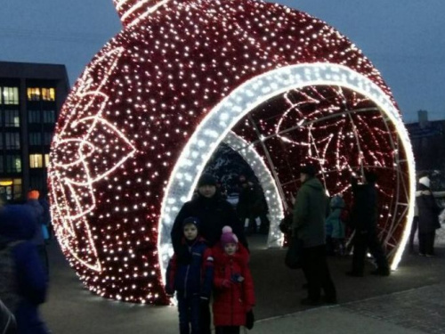 ТОП-новости Кривого Рога: огромные счета за газ, новая транспортная сеть, самая большая новогодняя игрушка