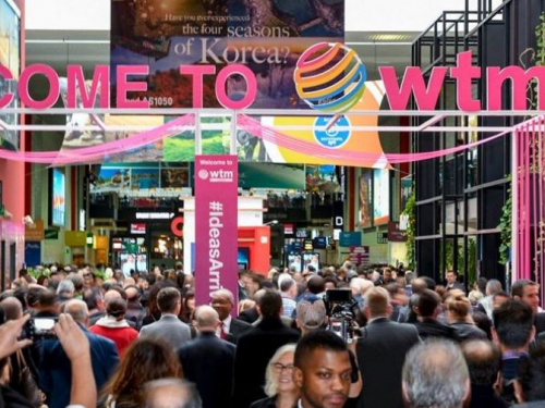 Делегація з Кривого Рогу представила Україну та місто в найбільшій туристичній виставці Європи (фото)