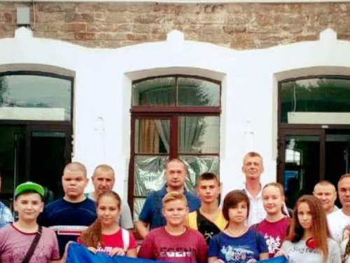 10 юных криворожан - детей бойцов АТО отправились на отдых в Германию