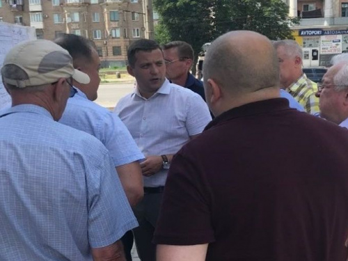 В Кривом Роге определили, какие дороги будут ремонтировать первыми