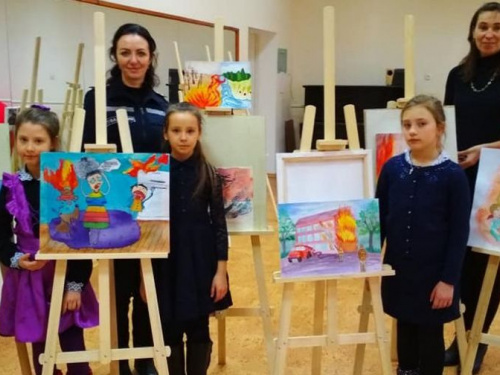 В Криворожском районе состоялся детский конкурс на противопожарную тематику (фото)