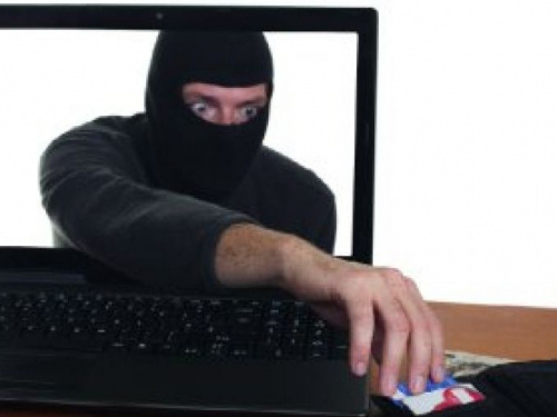 Полиция призывает жителей Кривого Рога осторожно относиться к покупкам через интернет