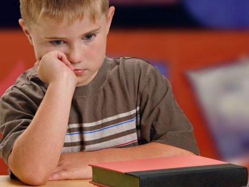 Буквари и учебники для первоклассников Кривого Рога уже напечатаны, но не доставлены