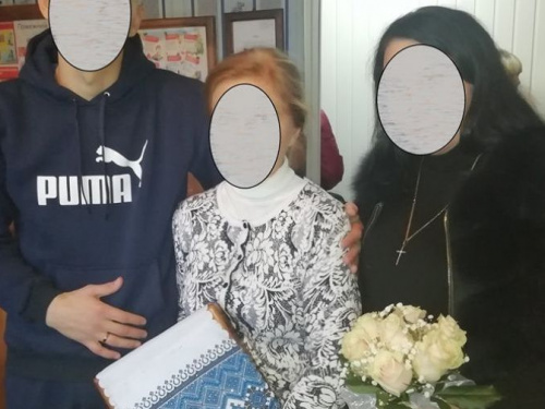 Сразу две свадьбы прошли в Криворожской исполнительной колонии (фото)