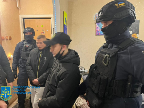 Затримання кіберзлочинців, фото Дніпропетровської обласної прокуратури 