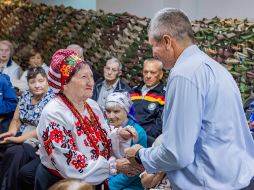 Золотий фонд Північного ГЗК: на комбінаті привітали найстарших пенсіонерів-ювілярів