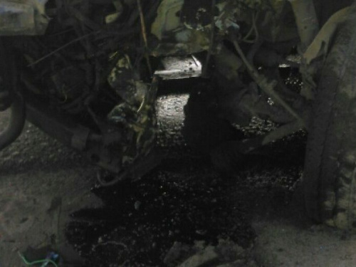 Аварийно-опасный участок дороги в Кривом Роге: "чертов мост" без освещения и дорожных знаков (ВИДЕО)