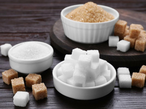 Солодкі вибори: все про білий та коричневий цукор - фото з відкритих джерел