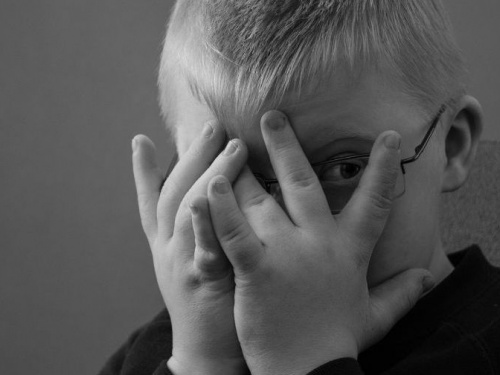 В Кривом Роге фотографы провели фотосессию для "солнечных" детей (фото)