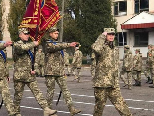 Двойной праздник и торжественное награждение военнослужащих 17 танковой Криворожской бригады (ФОТО)