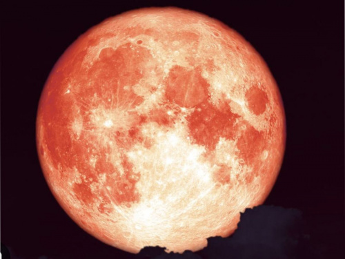 Полунична повня - фото ілюстративне з відкритих джерел 