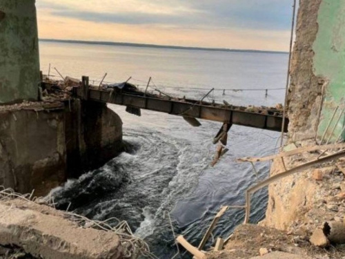 Чи безпечна вода у річці Інгулець після ракетного удару: криворізькі екологи провели дослідження