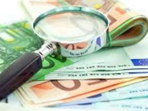 "Деньги ходят за школьником": Кабмин планирует привязать зарплату учителей к количеству детей