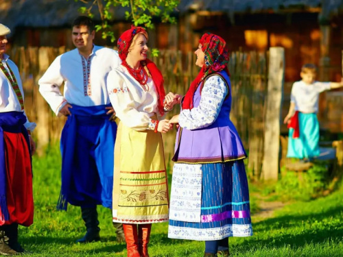 «Топонімічні» прізвища мають понад дві сотні мешканців Кривого Рогу: які населені пункти переважають