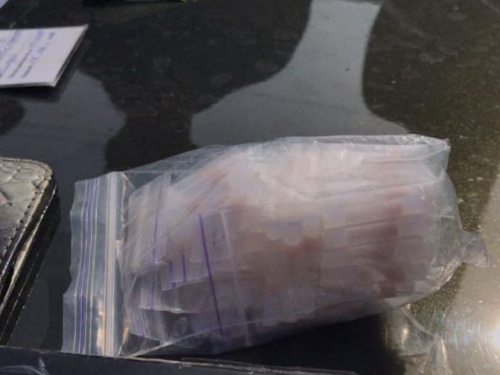 Двое жителей Кривого Рога попали в руки правоохранителей с метамфетамином