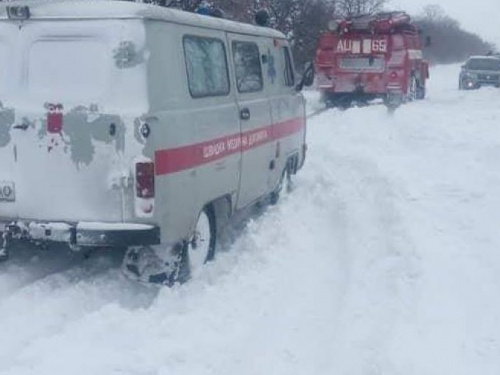 По Днепропетровской области перекрывают трассы